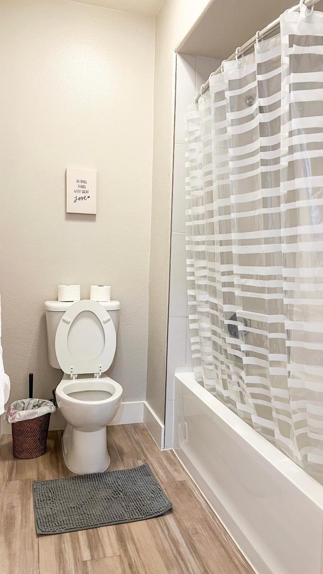 Modern In Trendy Area Hotel a capsule *